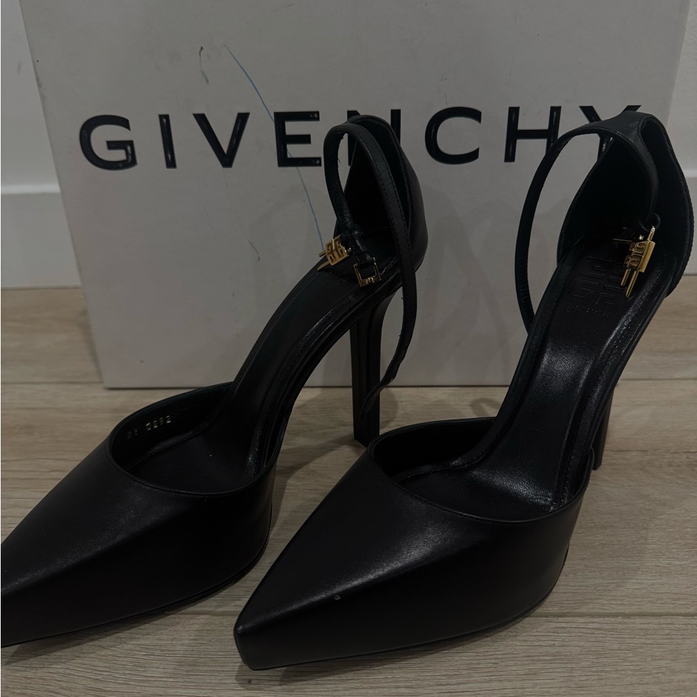 Givenchy Black Stiletto Heels with Pointed Toe